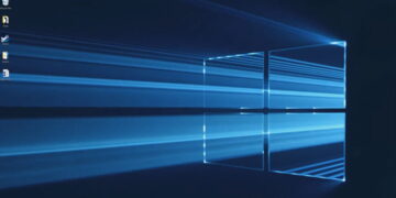 Người dùng thực hiện chỉnh độ sáng màn hình laptop theo tùy thích