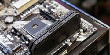 Nên lựa chọn loại ổ cứng nào?