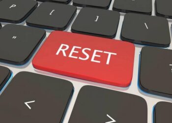 Cách 4: Khởi động lại laptop